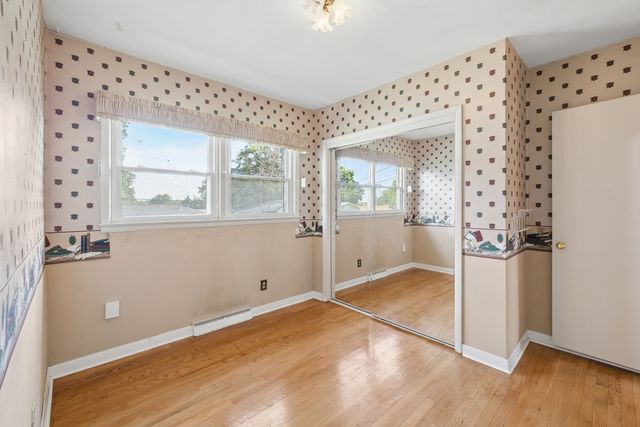 1839 W 38th Place, Davenport, IA 52806