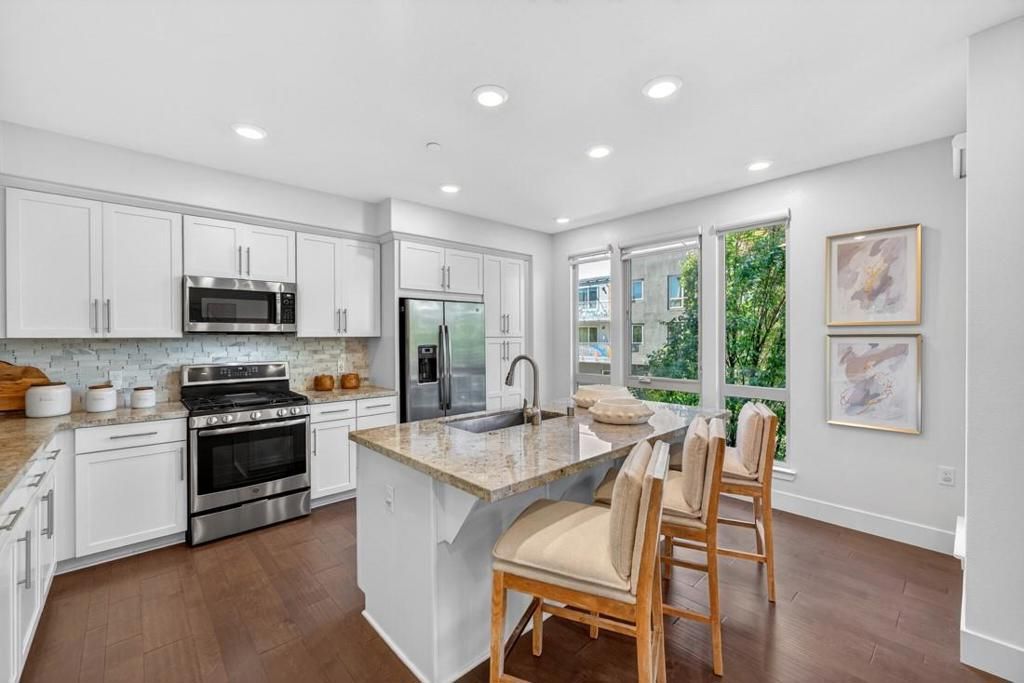 Image 5 of property listing at 1690 Delano Street 20, Milpitas, CA 95035