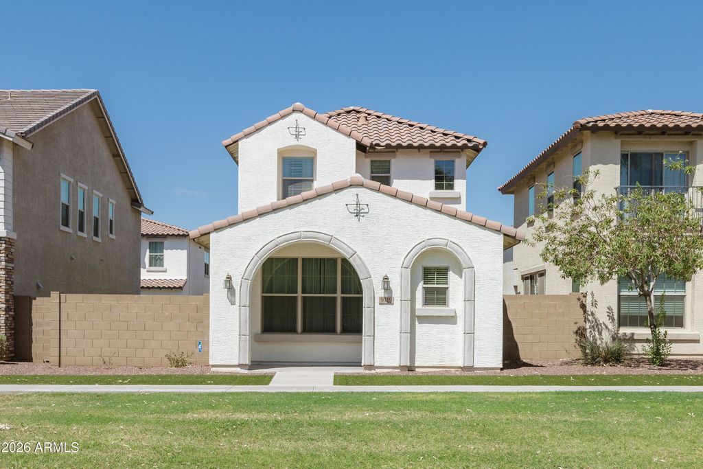 9419 S 34TH Lane, Laveen, AZ 85339