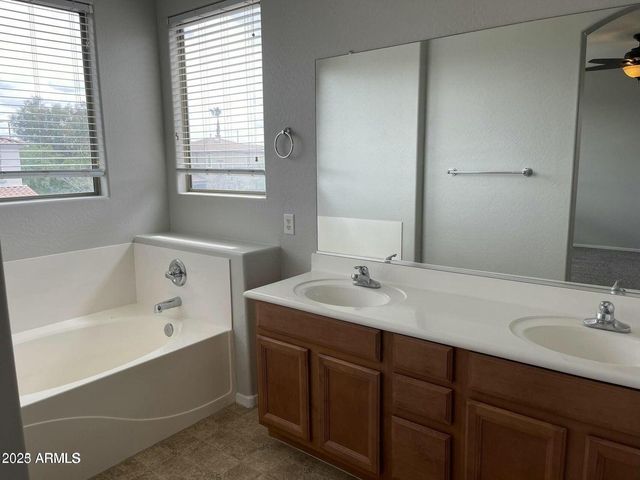 3117 S Southwind Drive, Gilbert, AZ 85295