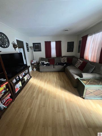 2827 Alabama St., Paducah, KY 42003