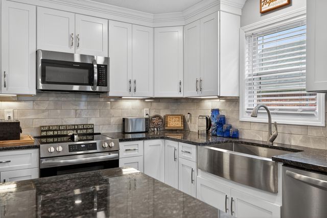 309 Gallahadion Court, Winchester, KY 40391
