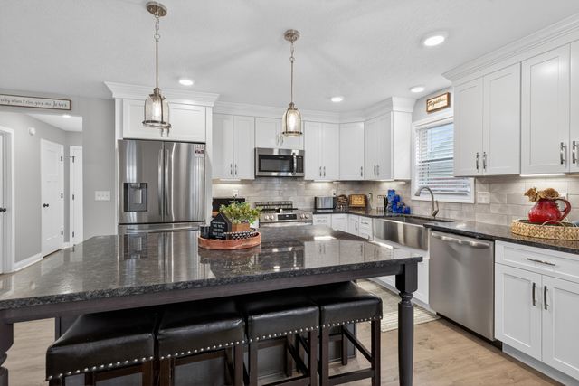 309 Gallahadion Court, Winchester, KY 40391