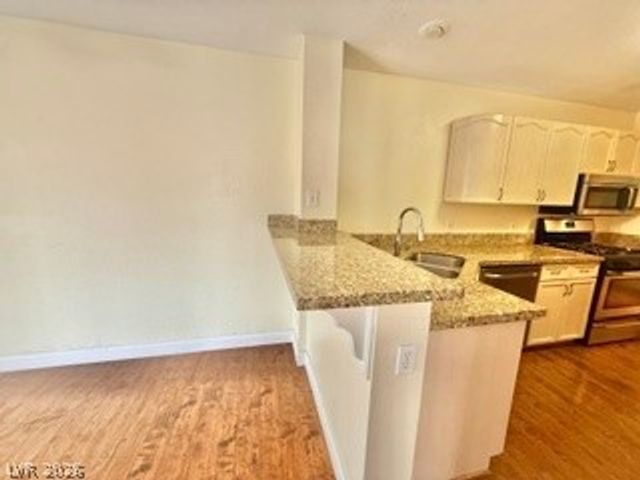 7744 ALMERIA Avenue 0, Las Vegas, NV 89128