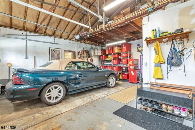 1590 Valley Rd, Long Hill Twp., NJ 07946