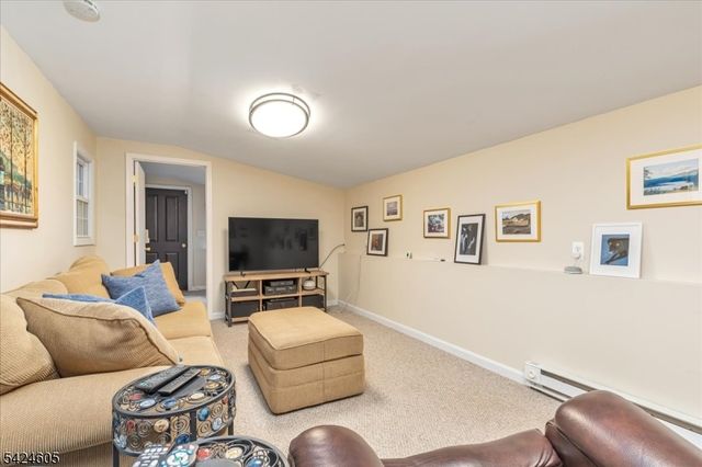 1590 Valley Rd, Long Hill Twp., NJ 07946