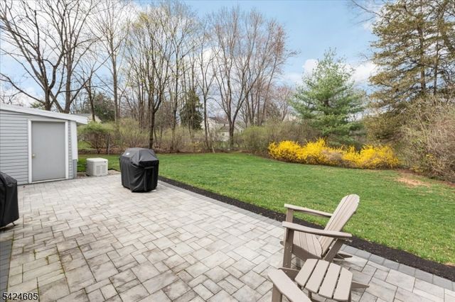 1590 Valley Rd, Long Hill Twp., NJ 07946