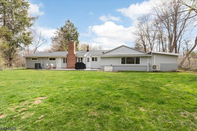 1590 Valley Rd, Long Hill Twp., NJ 07946