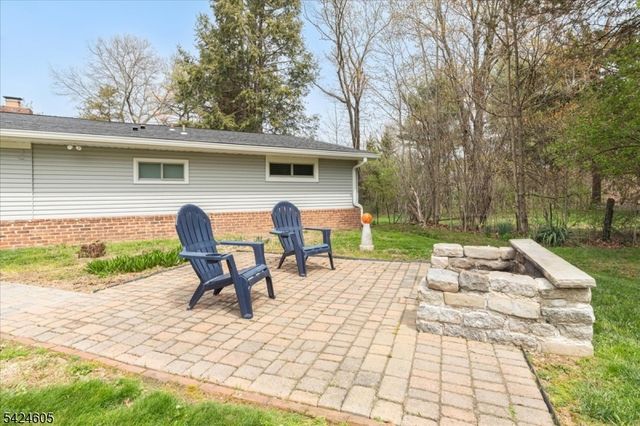 1590 Valley Rd, Long Hill Twp., NJ 07946
