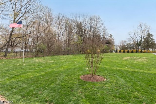 1590 Valley Rd, Long Hill Twp., NJ 07946