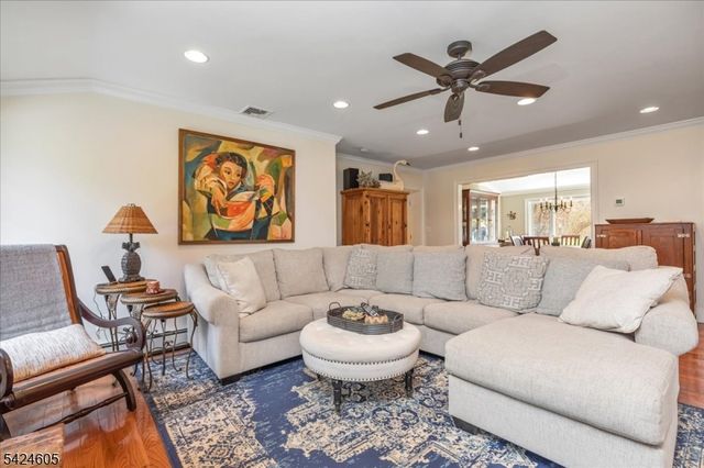 1590 Valley Rd, Long Hill Twp., NJ 07946