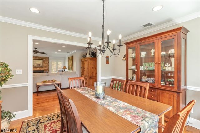 1590 Valley Rd, Long Hill Twp., NJ 07946