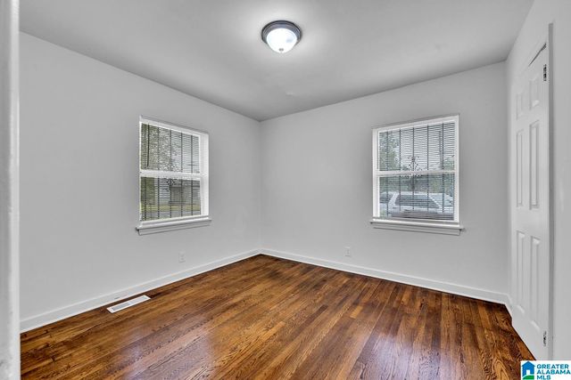 1725 MIMS AVENUE SW, Birmingham, AL 35211