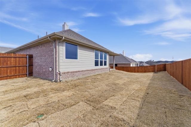 2300 Shamrock Lane, Weatherford, TX 76087