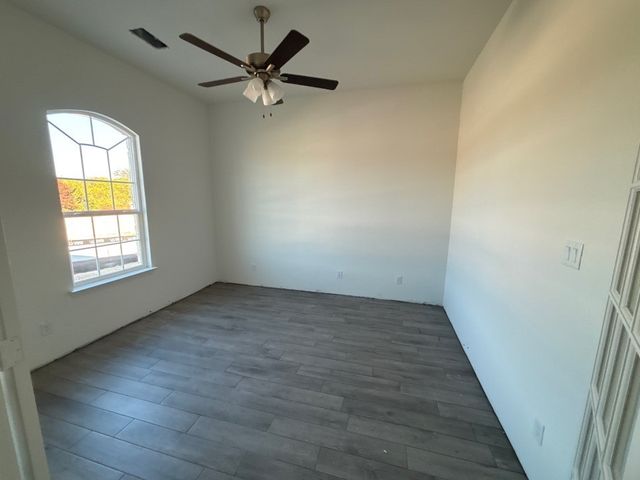 2300 Shamrock Lane, Weatherford, TX 76087