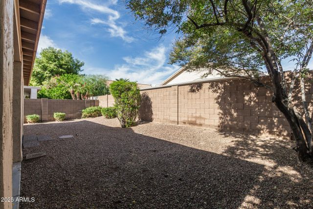 17632 W ARCADIA Drive, Surprise, AZ 85374