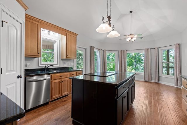678 Cherokee Lake Drive, Ringgold, GA 30736