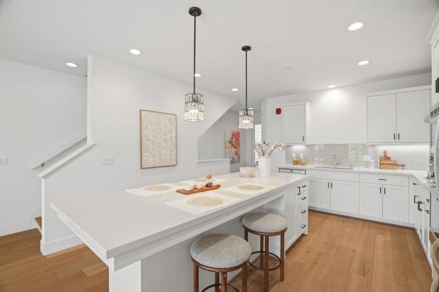 39185 State Street, Fremont, CA 94538