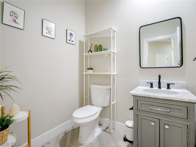 1740 Oval Circle, Las Vegas, NV 89117