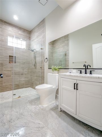 1740 Oval Circle, Las Vegas, NV 89117