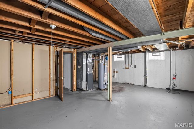 10320 Varnum Drive, St Louis, MO 63136