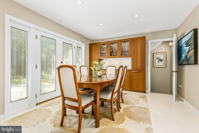 4225 50TH ST NW, Washington, DC 20016