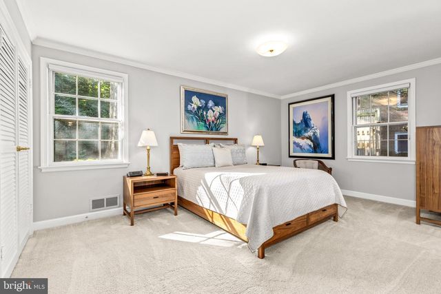 4225 50TH ST NW, Washington, DC 20016