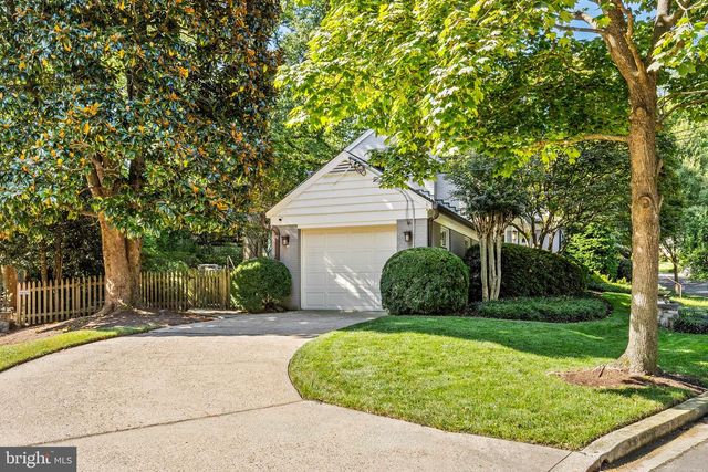 4225 50TH ST NW, Washington, DC 20016