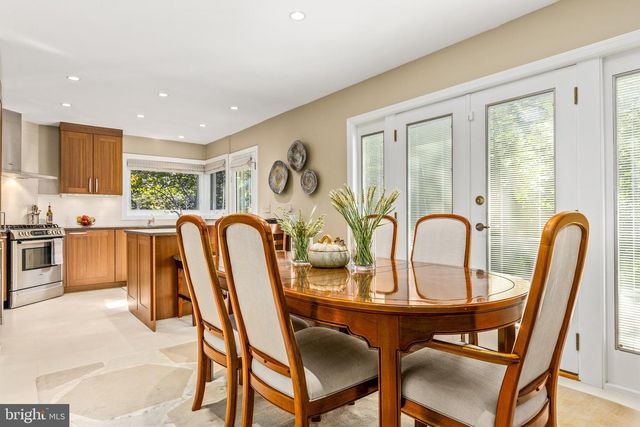 4225 50TH ST NW, Washington, DC 20016