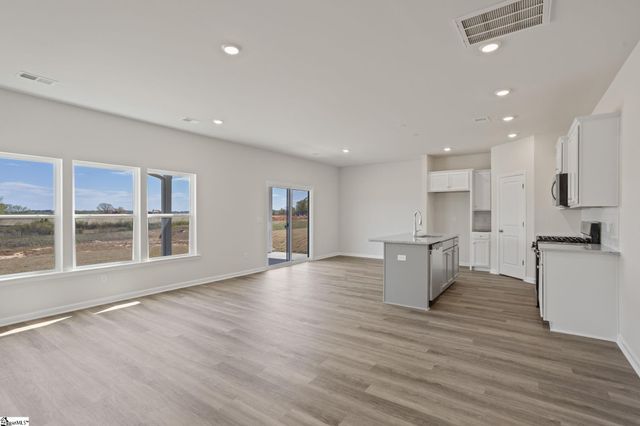 112 Wilson School Street, Simpsonville, SC 29681