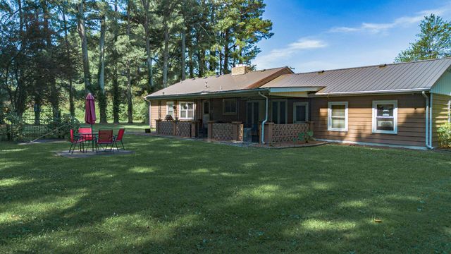 1560 Meacham Lane, Paducah, KY 42003