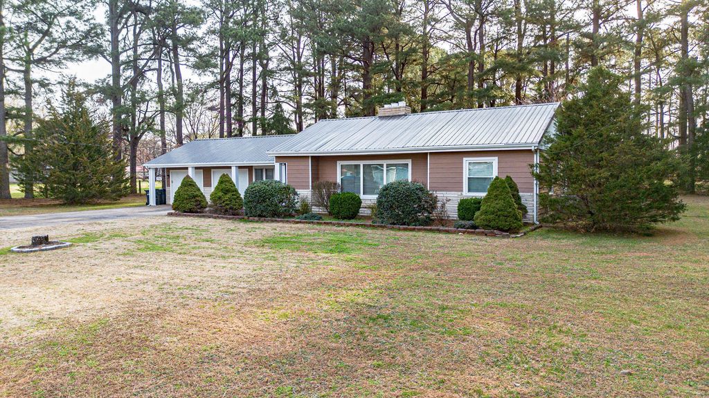 1560 Meacham Lane, Paducah, KY 42003