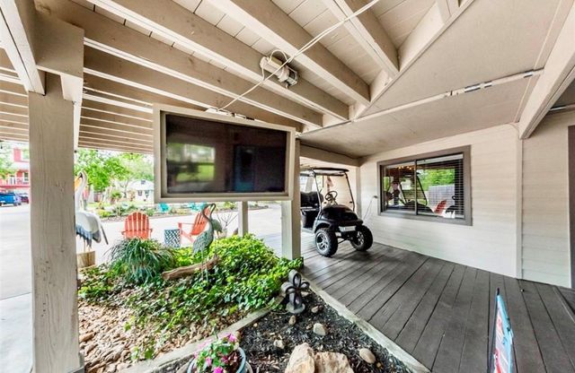 224 Clear Lake Road, Clear Lake Shores, TX 77565