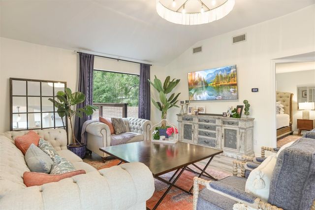 224 Clear Lake Road, Clear Lake Shores, TX 77565