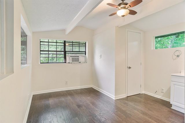 224 Clear Lake Road, Clear Lake Shores, TX 77565