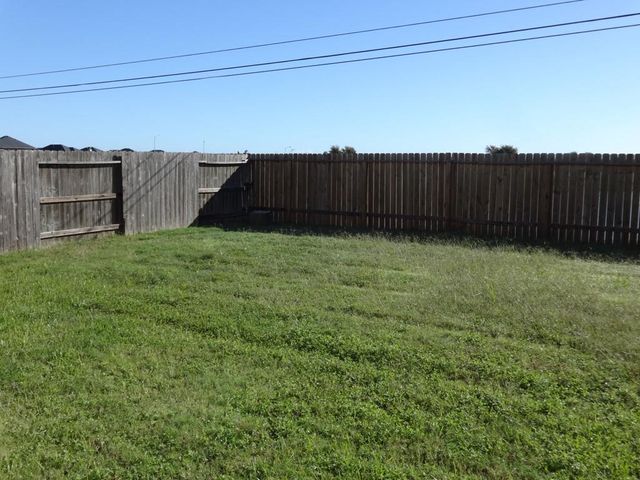 3443 Becker Glen Street, Fresno, TX 77545
