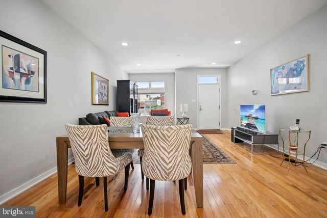 714 N 7TH ST, Philadelphia, PA 19123