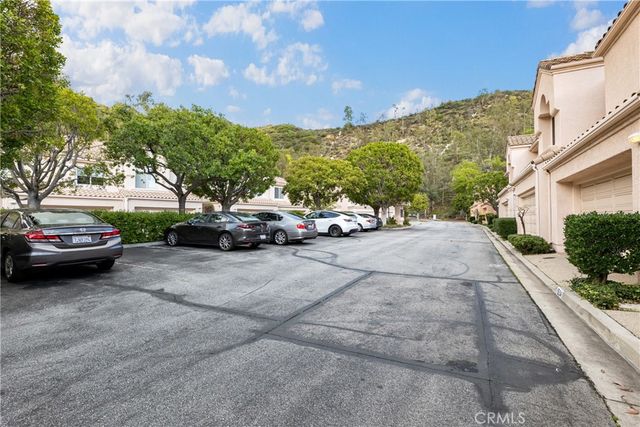 1942 Caminito De La Estrella, Glendale, CA 91208