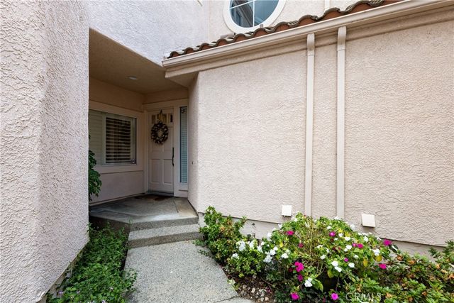 1942 Caminito De La Estrella, Glendale, CA 91208