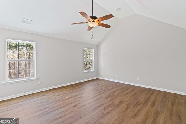 82 Bantry Park Drive, Newnan, GA 30263