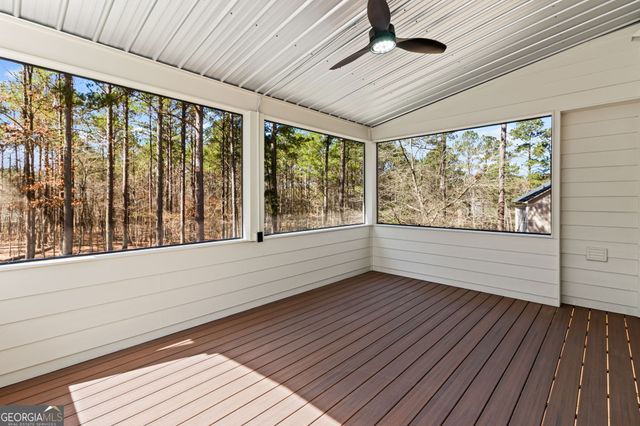 82 Bantry Park Drive, Newnan, GA 30263