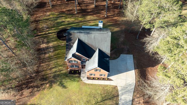 82 Bantry Park Drive, Newnan, GA 30263