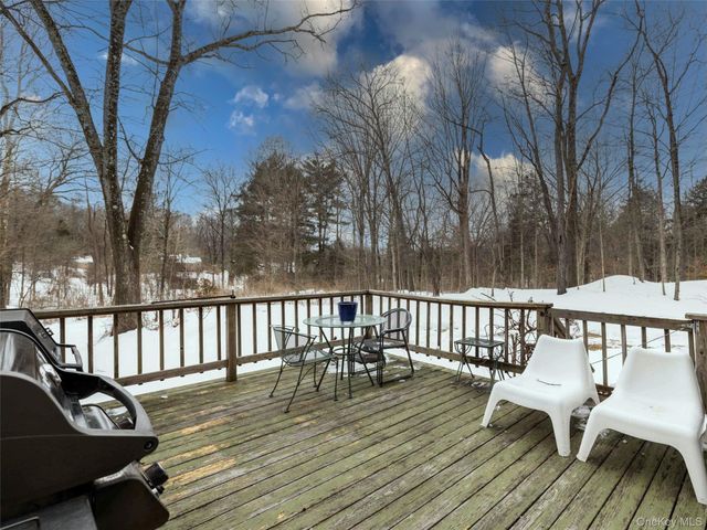 74 Lemon Lane, Rhinebeck, NY 12572