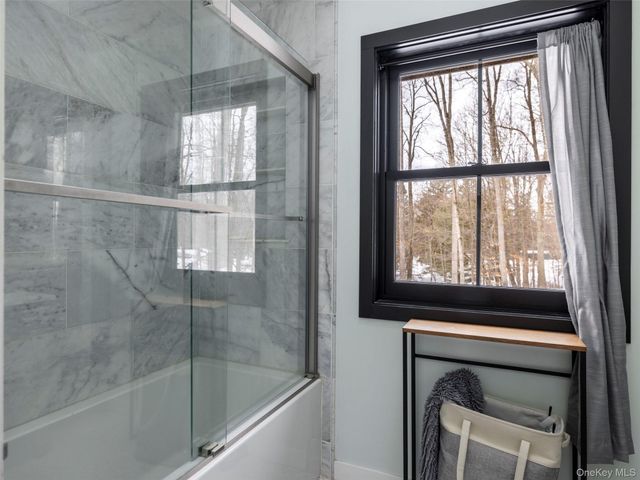 74 Lemon Lane, Rhinebeck, NY 12572