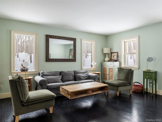 74 Lemon Lane, Rhinebeck, NY 12572