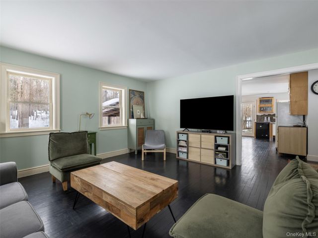 74 Lemon Lane, Rhinebeck, NY 12572