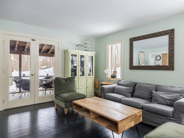 74 Lemon Lane, Rhinebeck, NY 12572