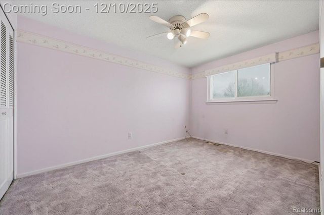 21231 Tiffany Drive, Woodhaven, MI 48183