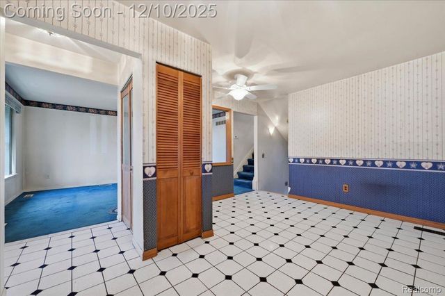 21231 Tiffany Drive, Woodhaven, MI 48183