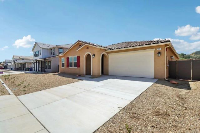 3521 Butler Place, Escondido, CA 92027